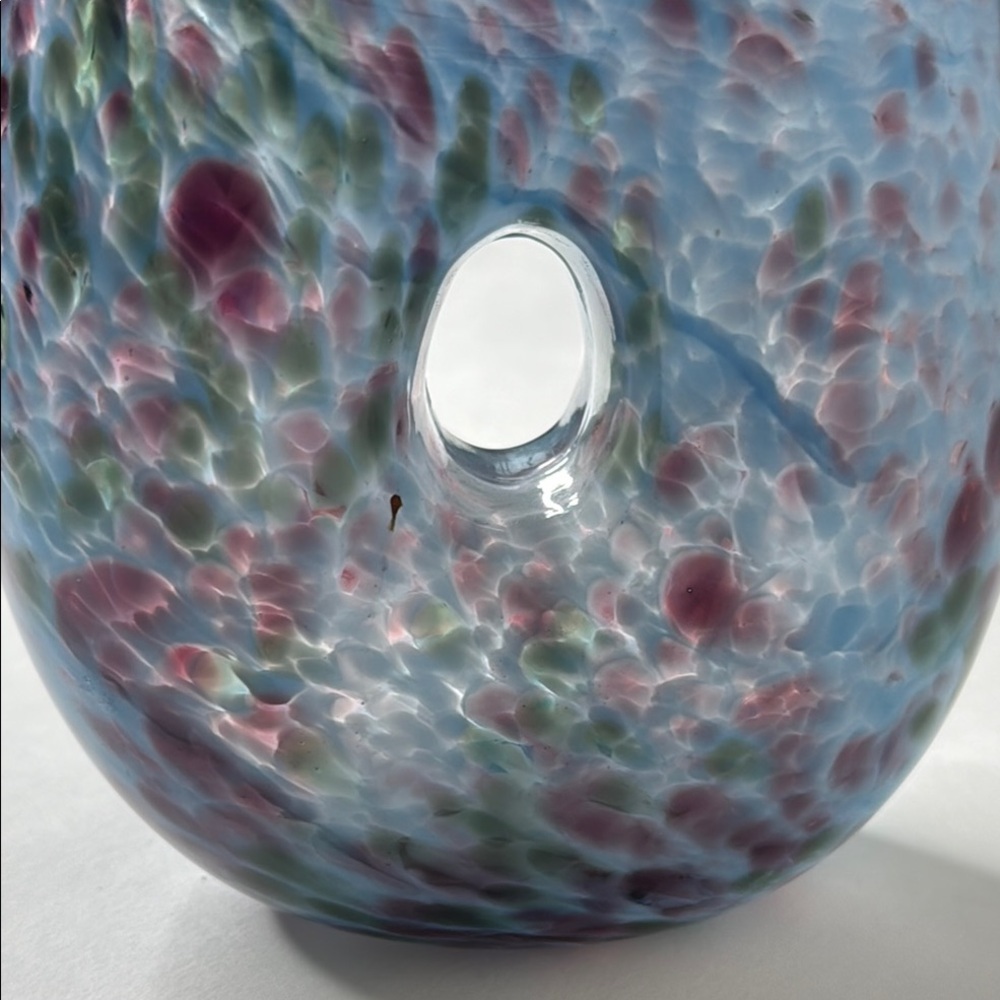 Blue Purple Glass Keyhole Vase Swirl Collectible Art Signed Vintage 2010 Gift - Picture 6 of 7